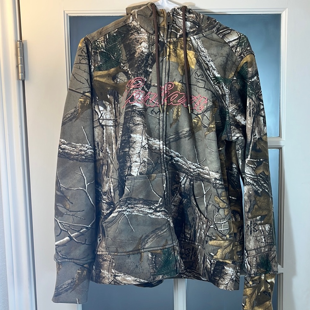 Carhartt camo with pink hoodie zip down sweatshirt